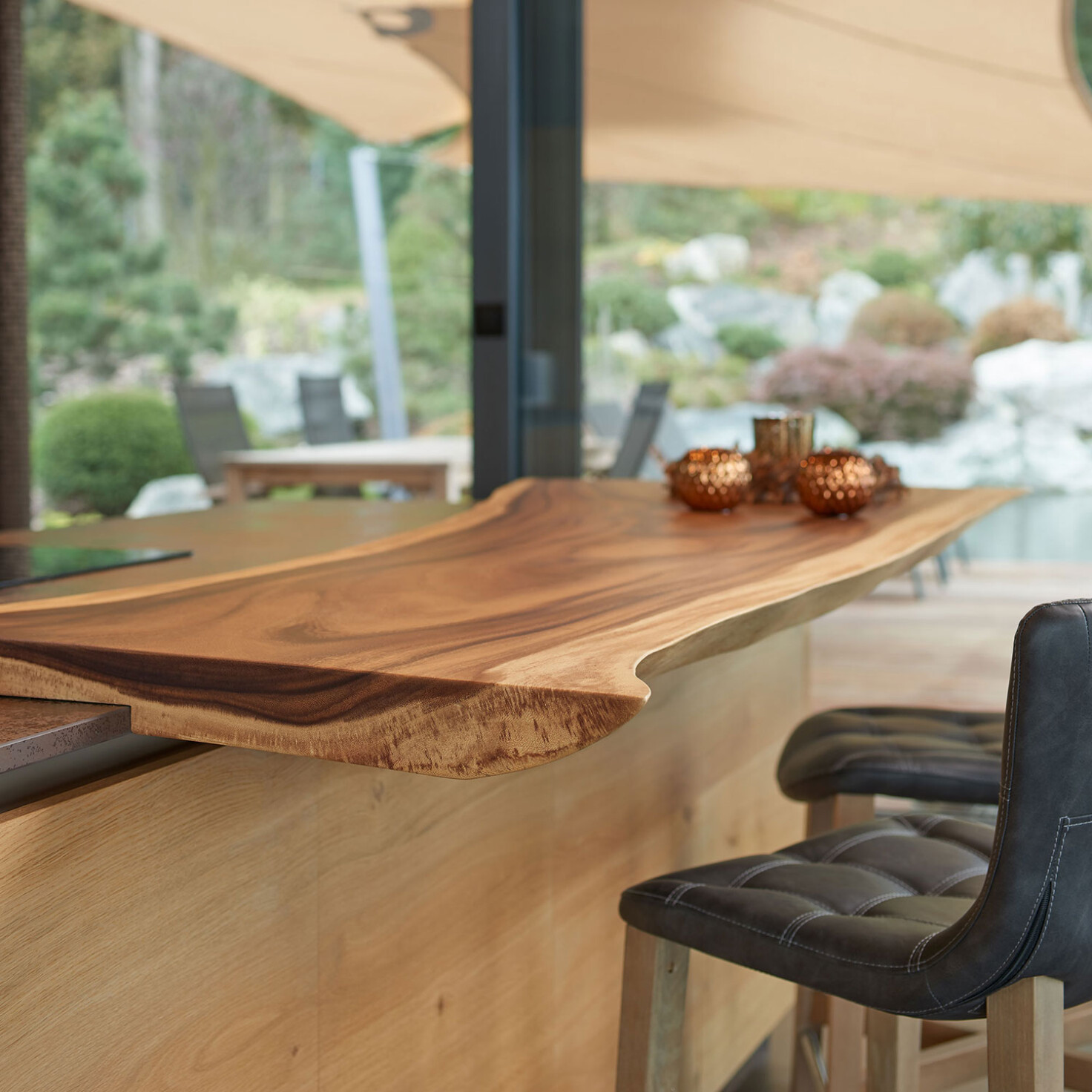 dreveny bar na mieru