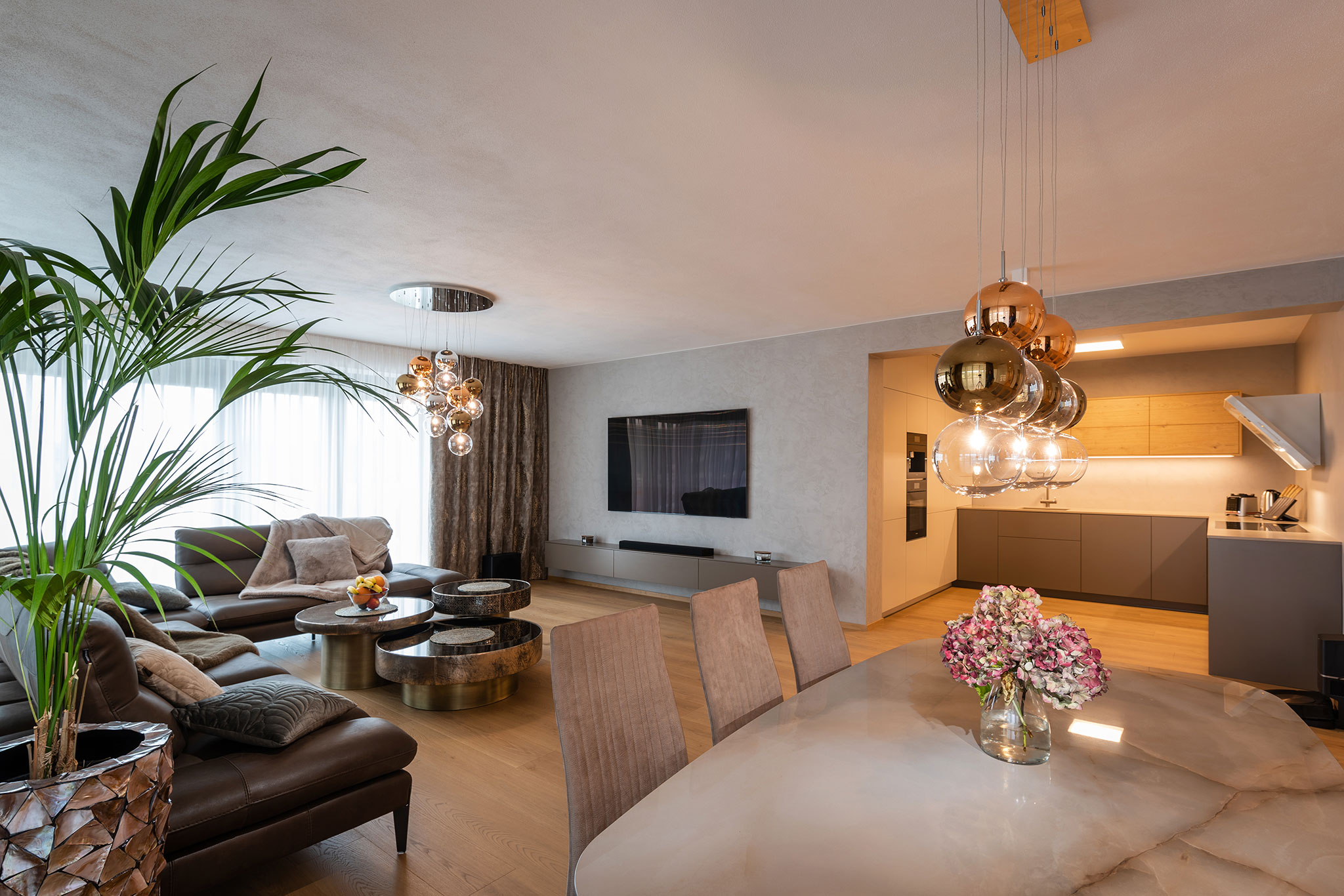 Pozadie slajdu č. 1