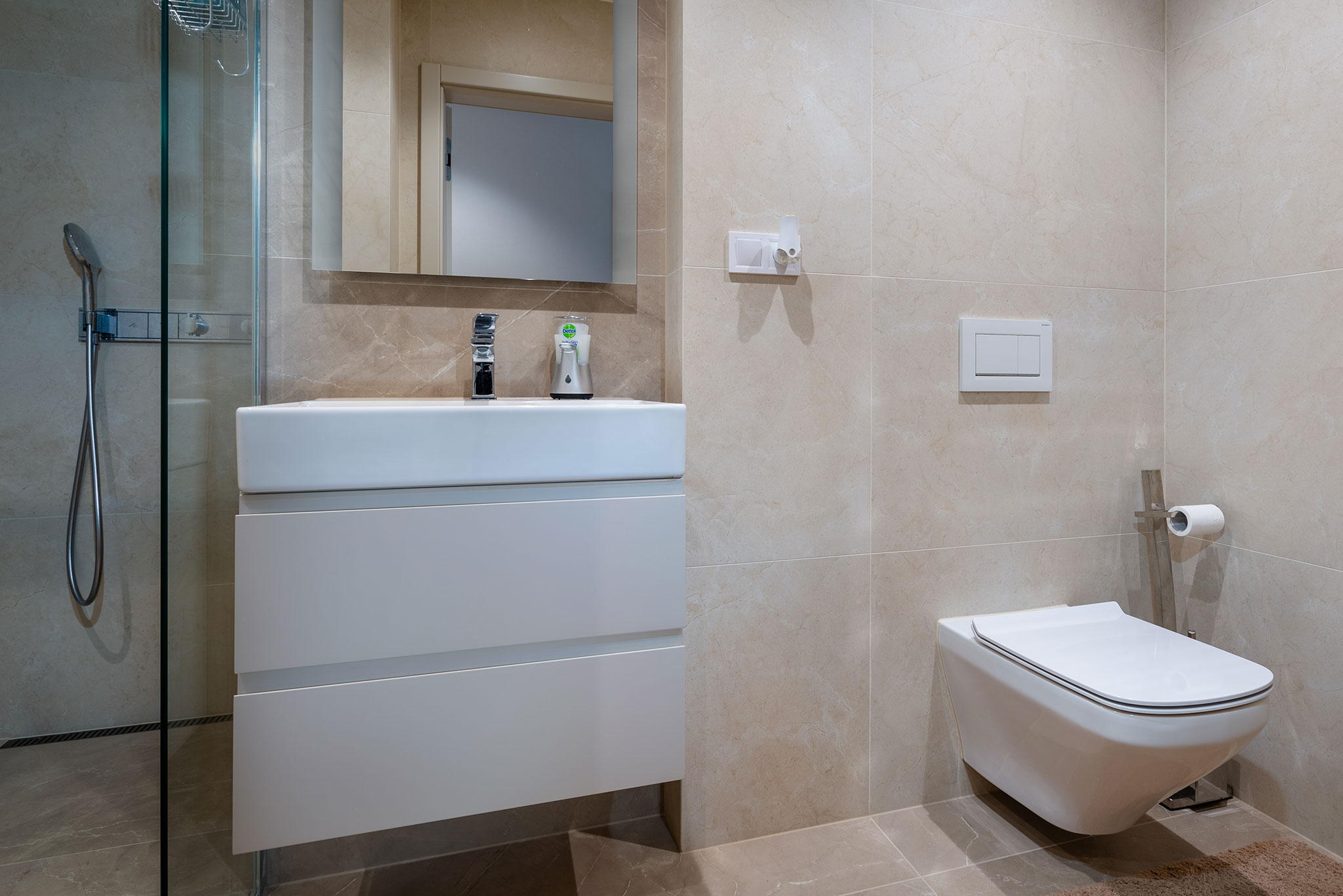 kupelnovy nabytok na mieru