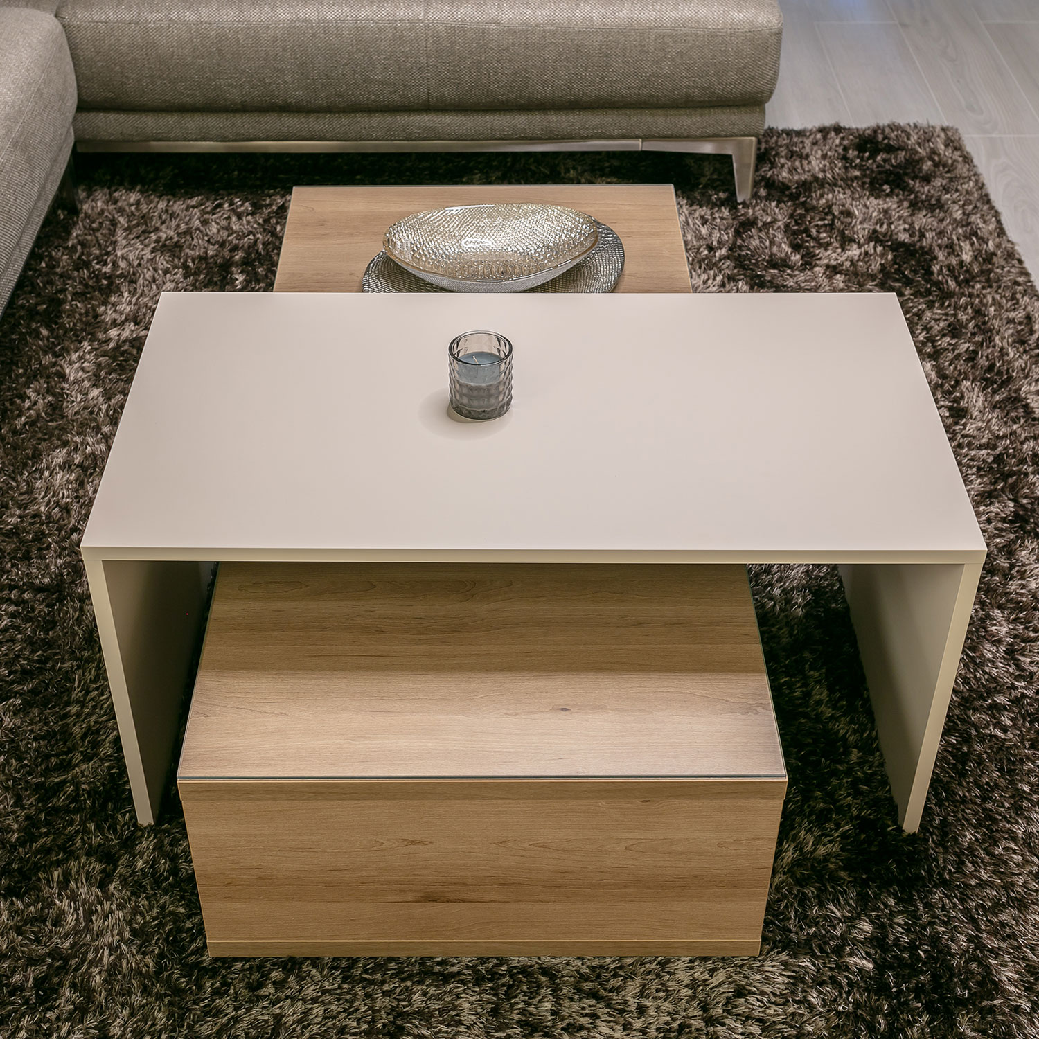 konferenčný stolík na mieru