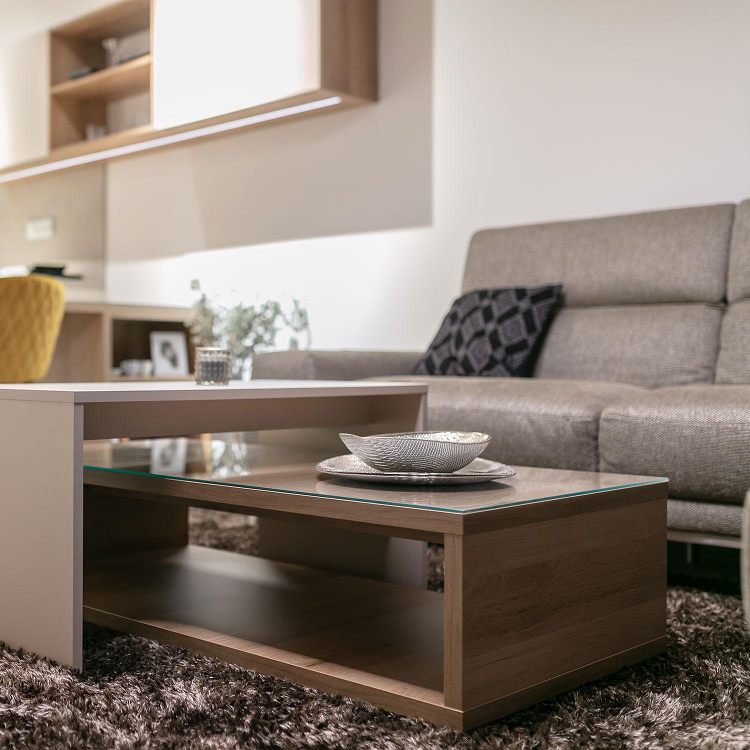 konferenčný stolík na mieru