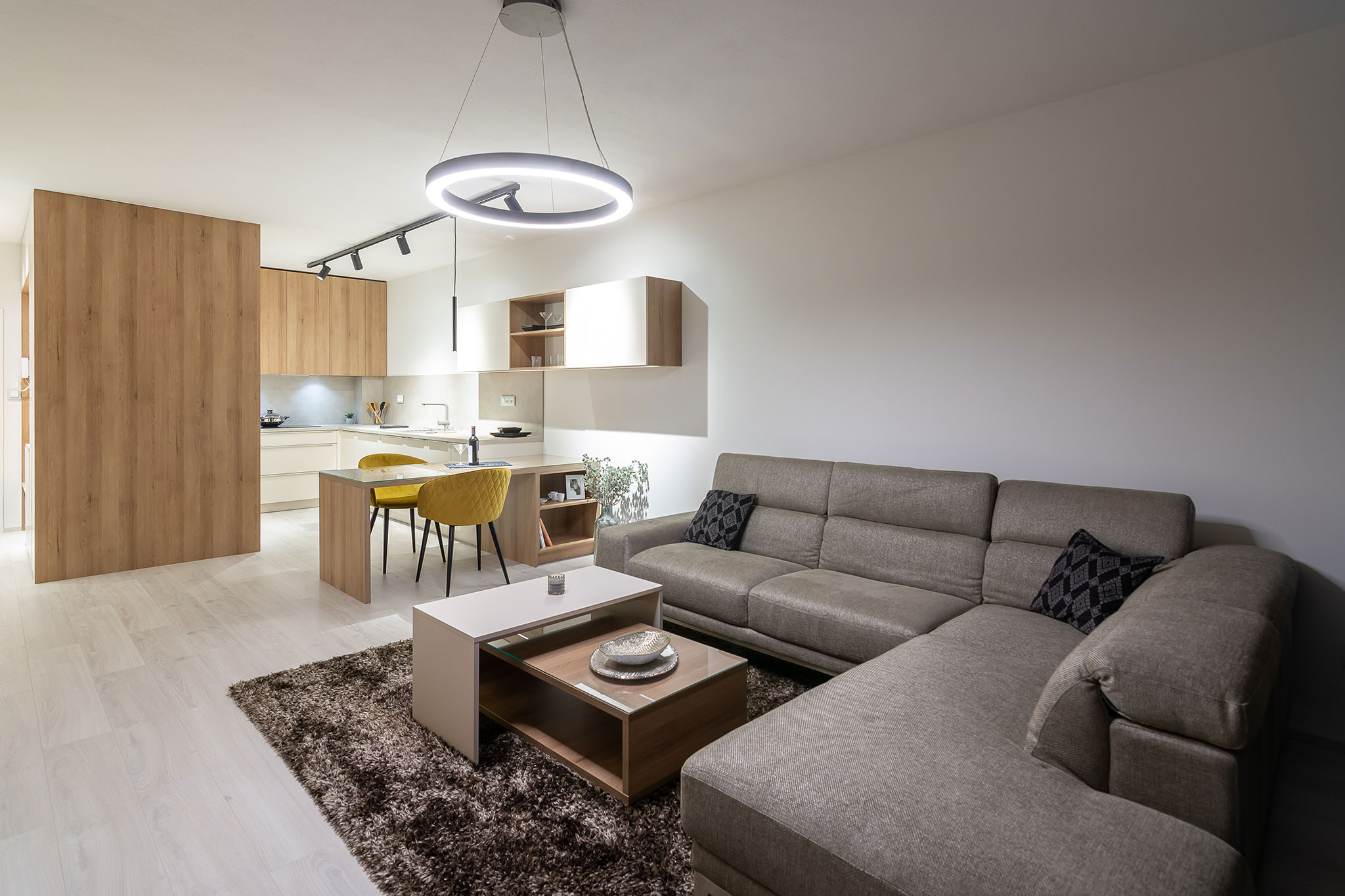 dvojizbový byt s nábytkom hanak