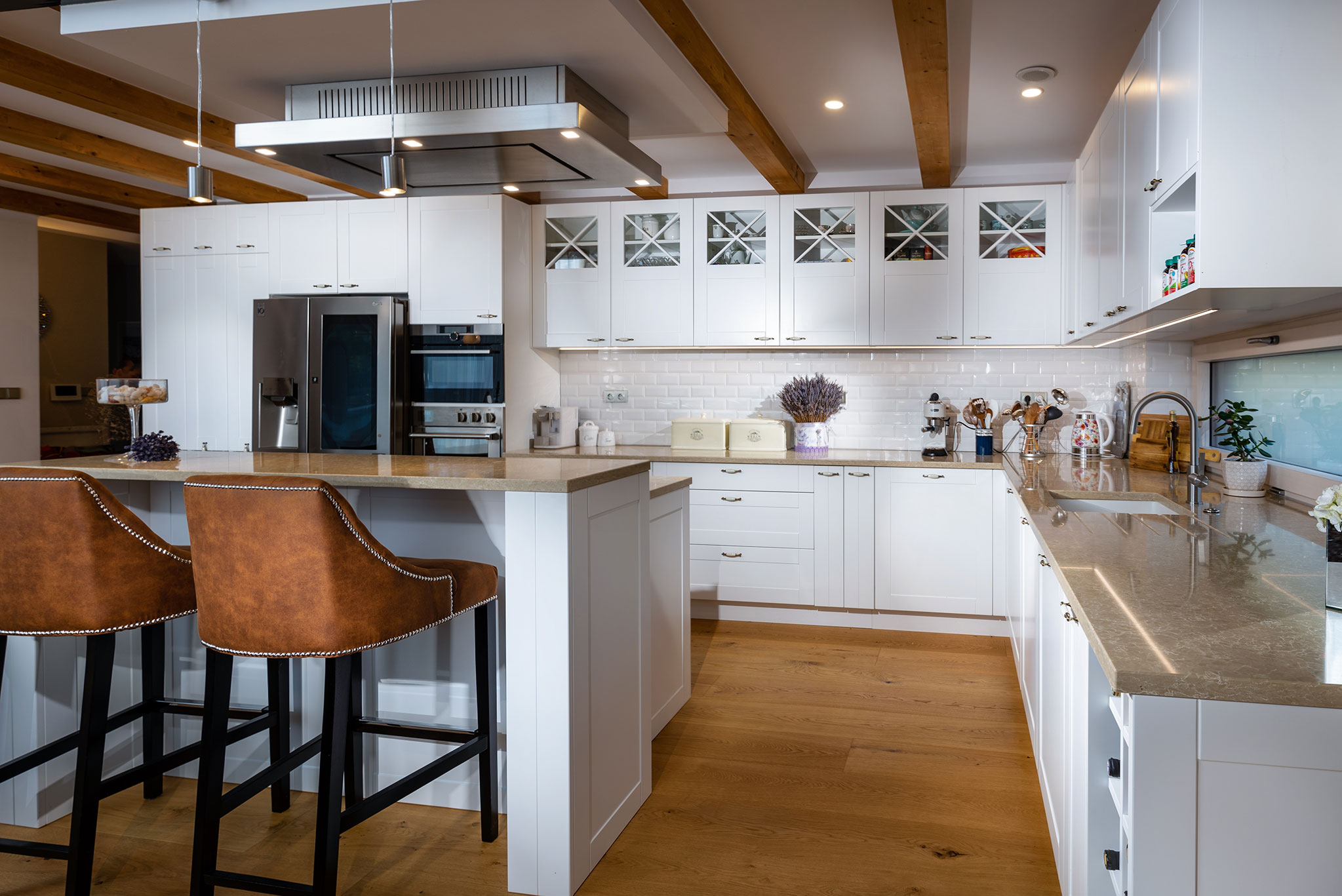 glamour štýl v kuchyni na mieru