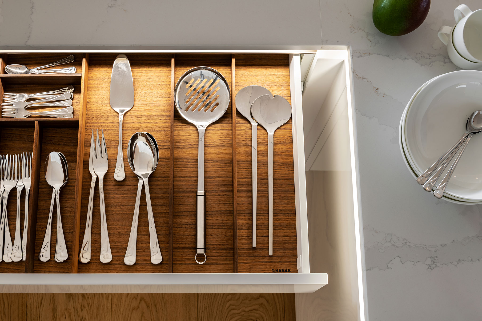 ulozne systemy do suflikov_nabytok hanak_na mieru