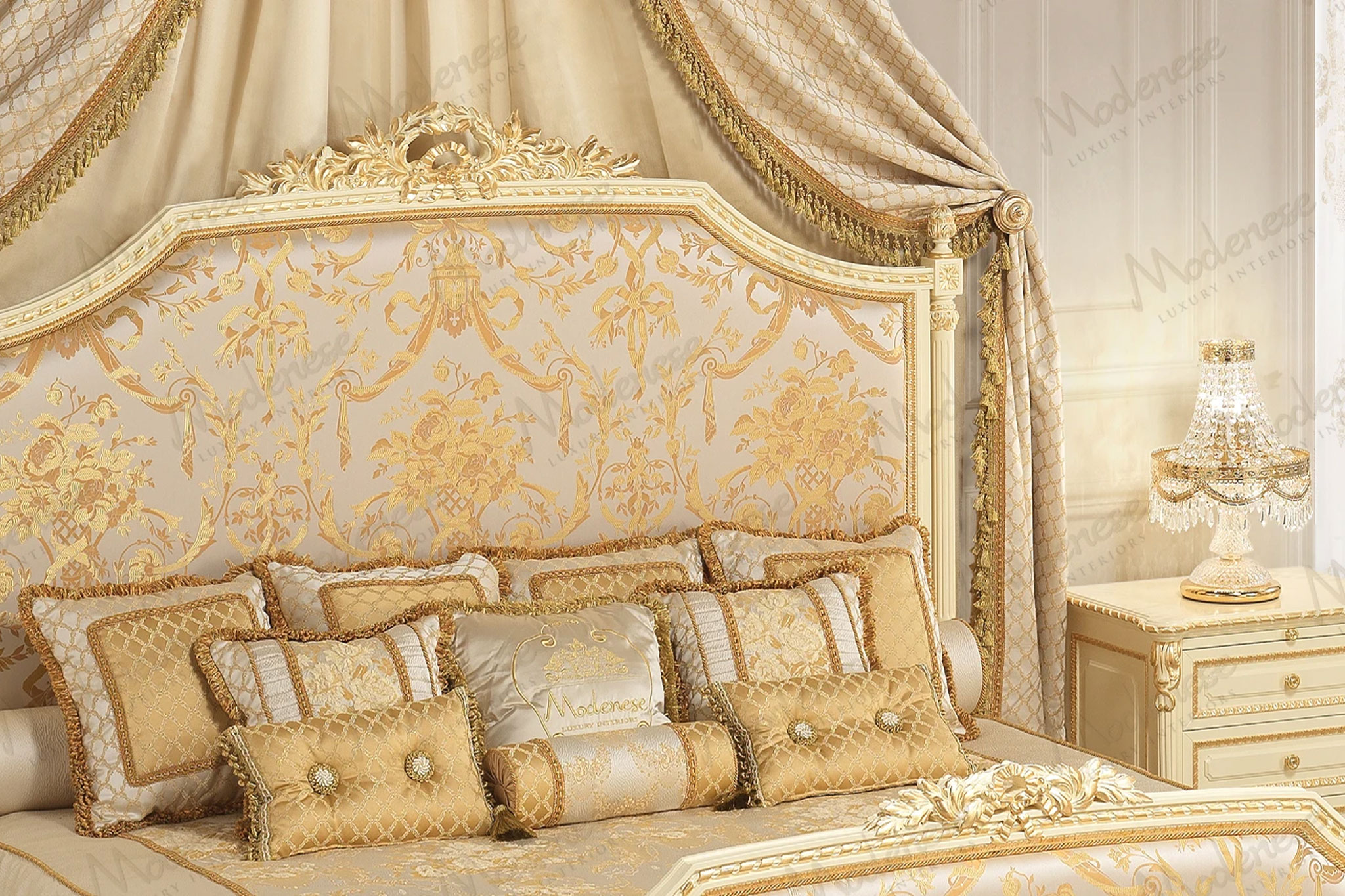 modenese_klasicky_rustikalny_zdobeny_styl_luxusny_taliansky_nabytok