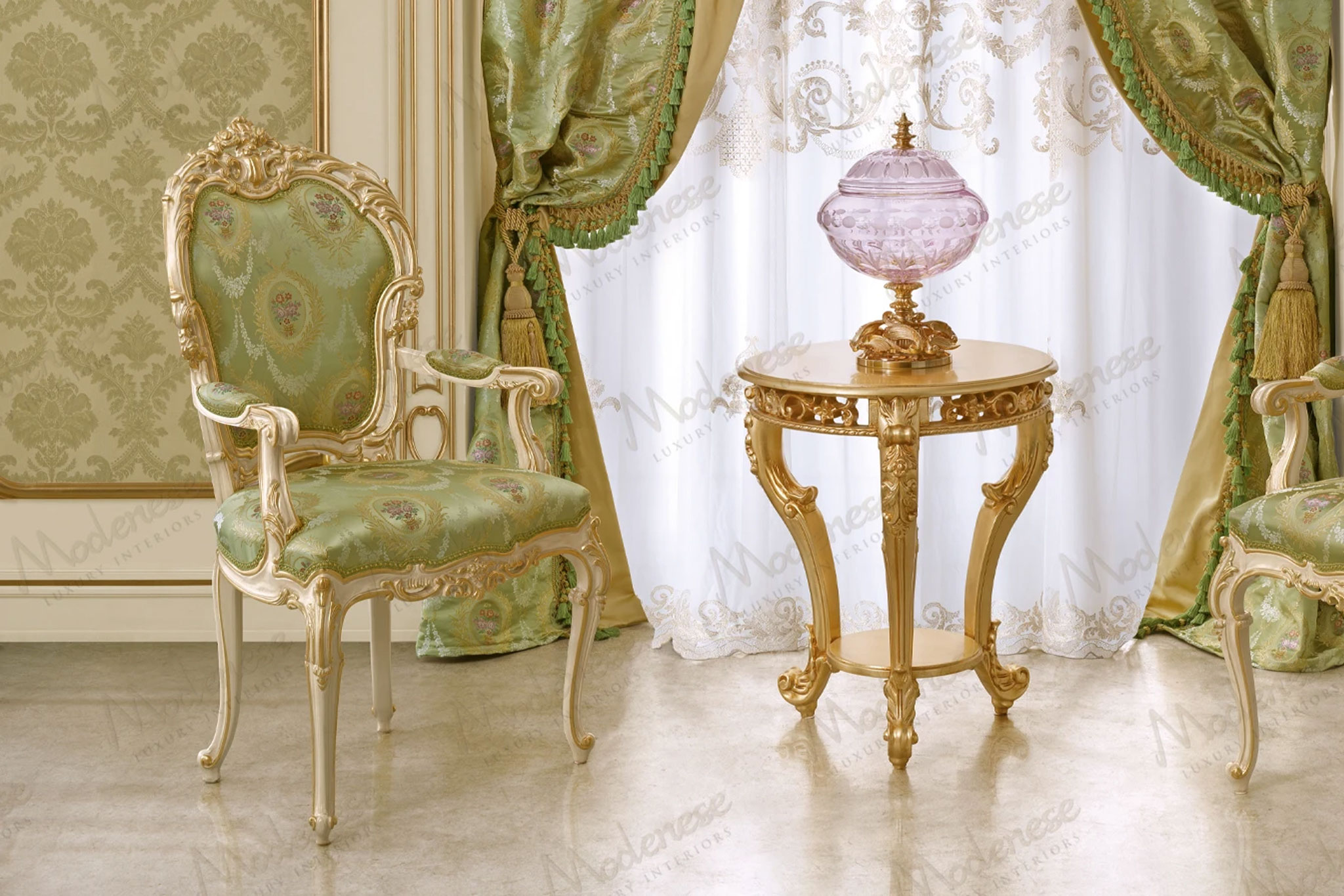 modenese_klasicky_rustikalny_zdobeny_styl_luxusny_taliansky_nabytok